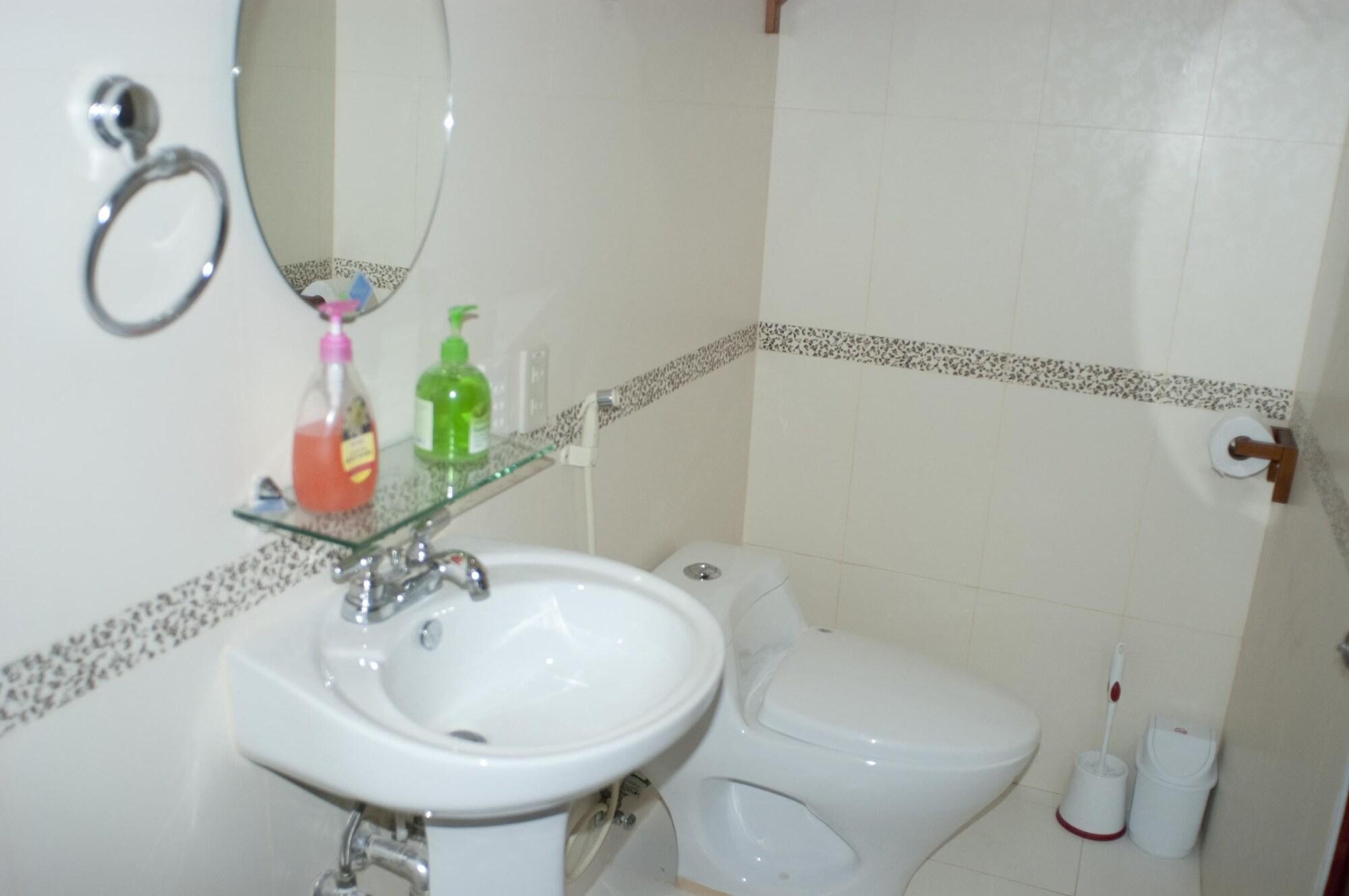 Punta House Hotel Lapu-Lapu City Exterior photo